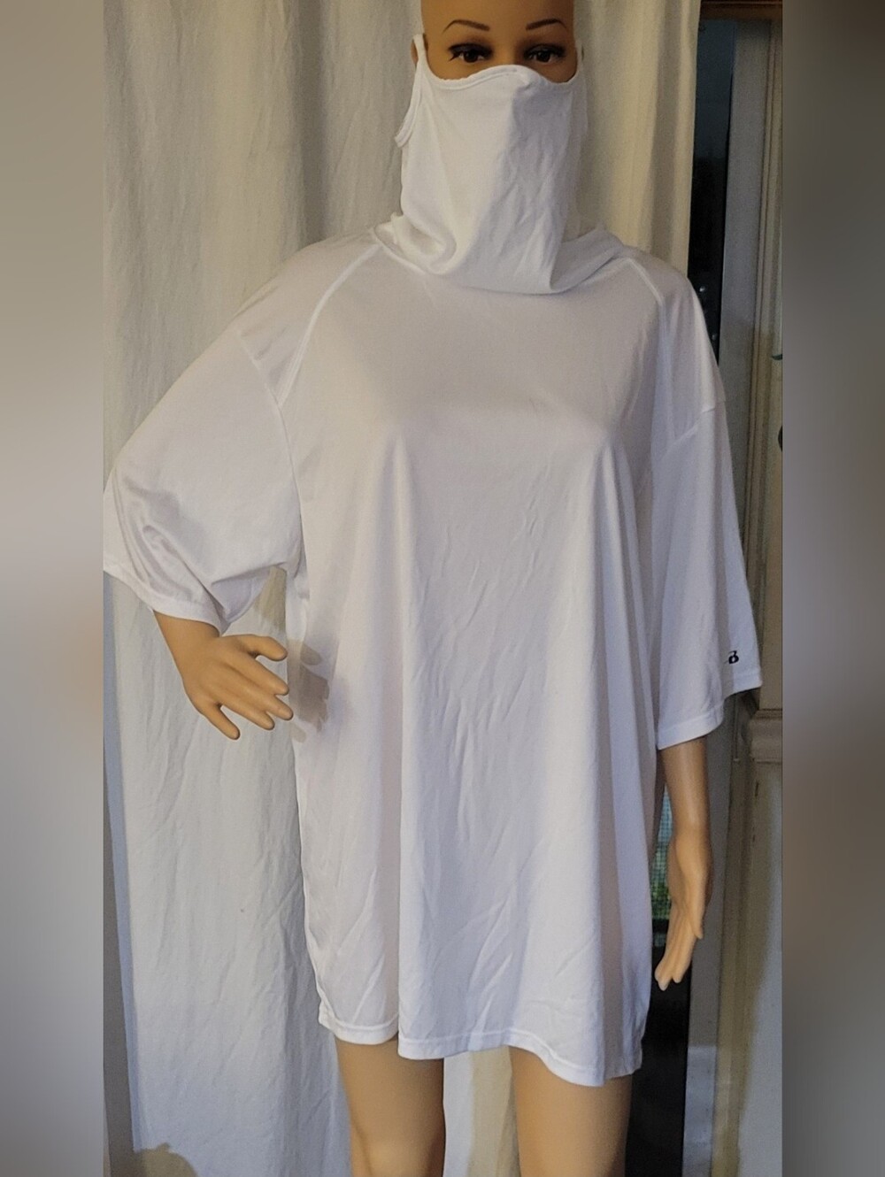 Unisex White Breathable Shirt With Mask Attatched Size 2XL. Turtleneck